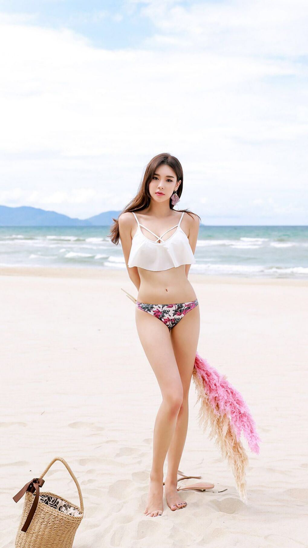 勇士击败猛龙，普尔替补席贡献火力轰下27分，勇士球员普尔