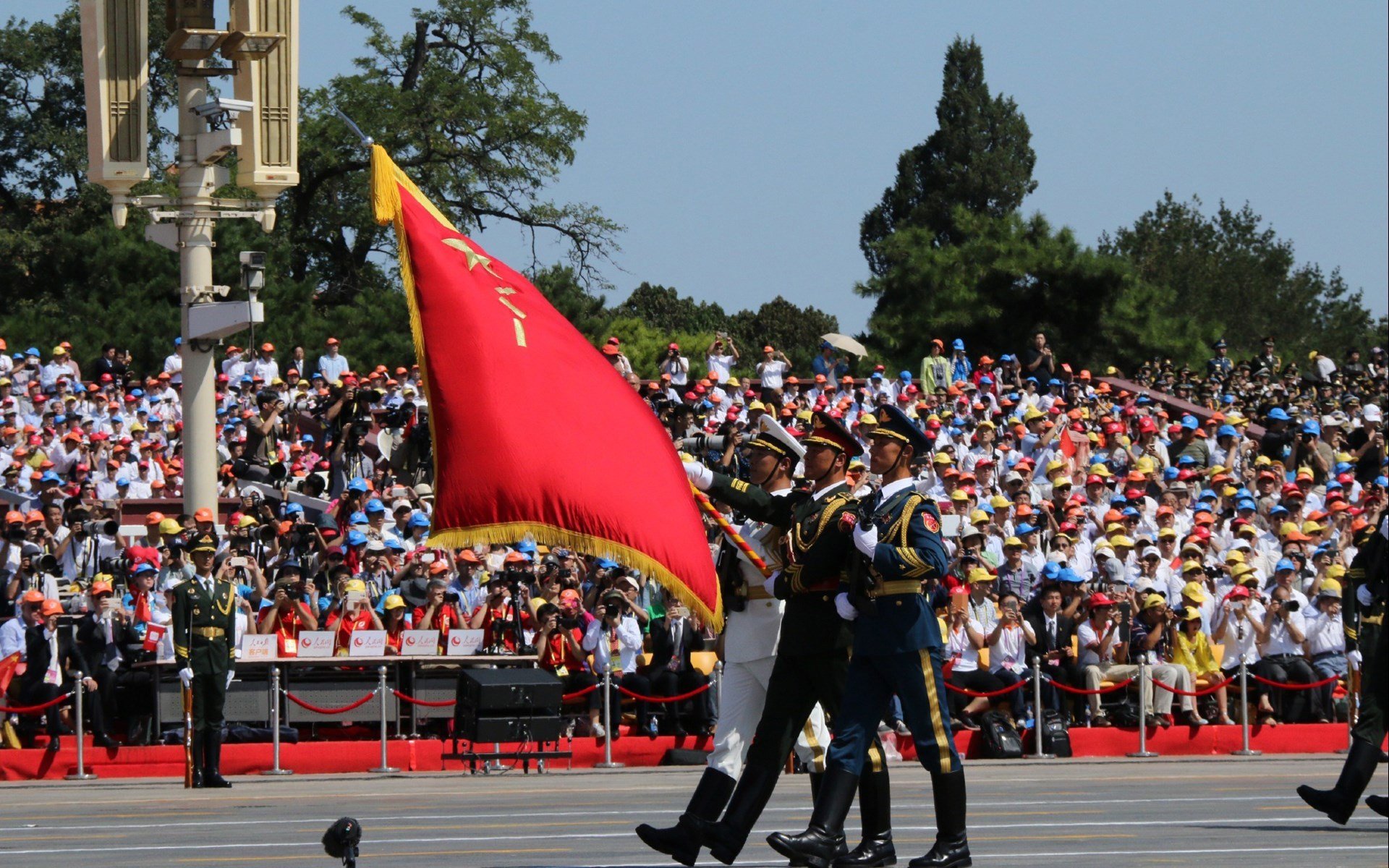 广州富力将挑战山东泰山,谁将在比赛中力压对手?,广州富力山东公司